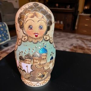 7 Russian Nesting Dolls. NWOT. $29.00